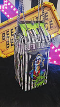 Load and play video in Gallery viewer, THE JUICE CARTON PURSE *SEWING PATTERN*
